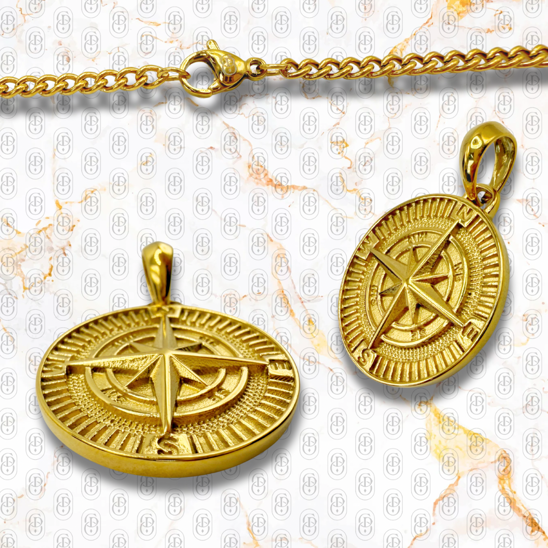 Brújula Imperiale - Colgante Solido Chapado en Oro 18K