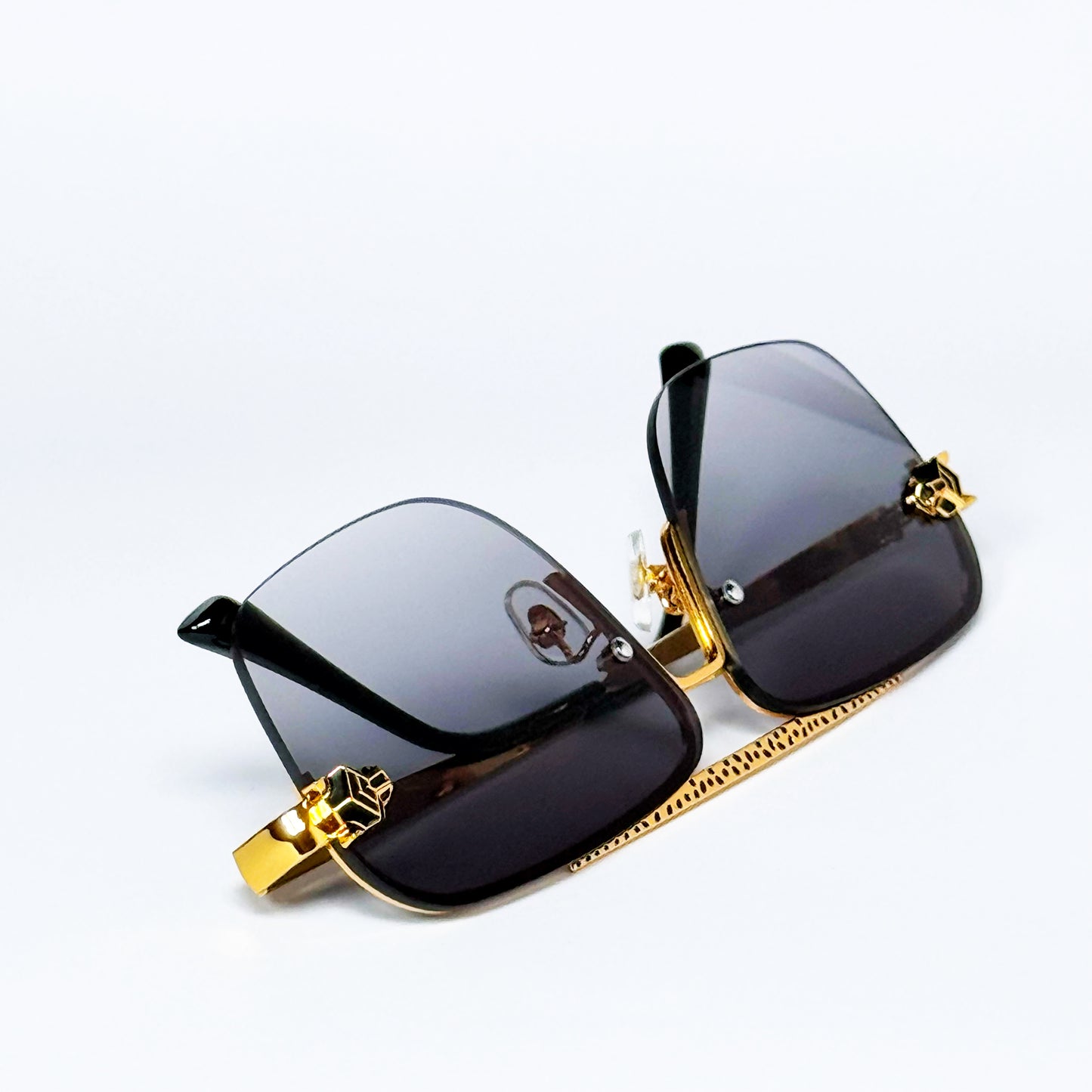 Magnus - GLASSES