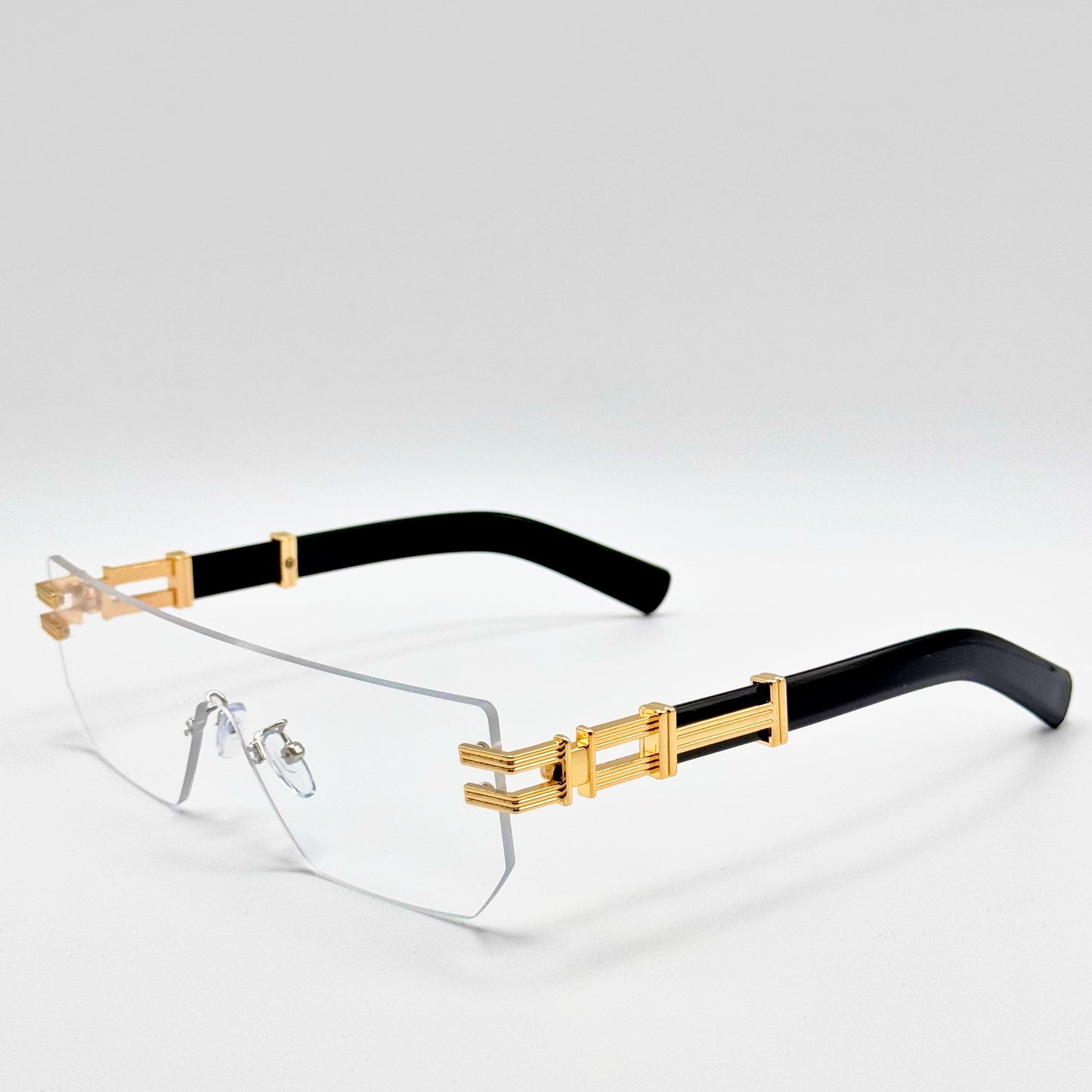 Visionnaire - GLASSES