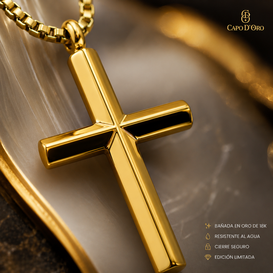 Crux Lux - Colgante Solido Chapado en Oro 18K
