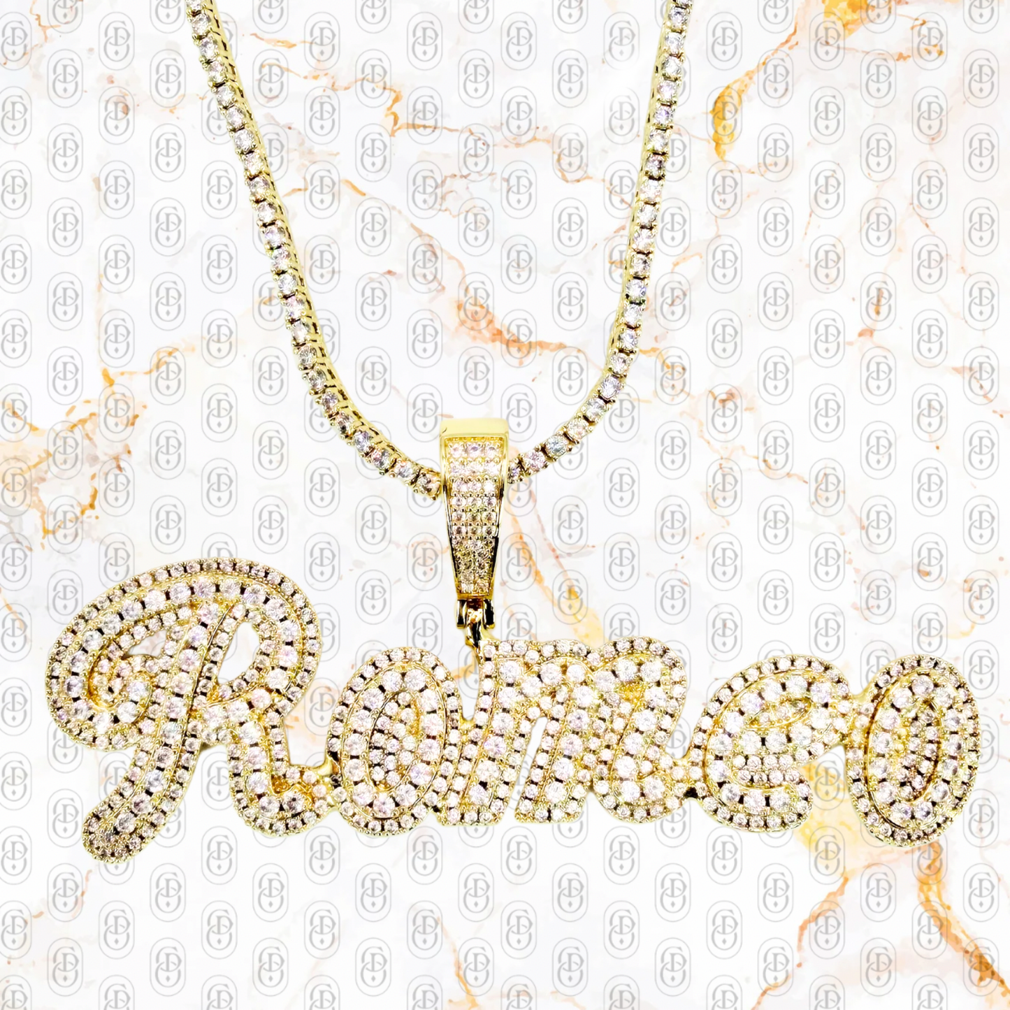 Colgante Script Royale Personalizado
