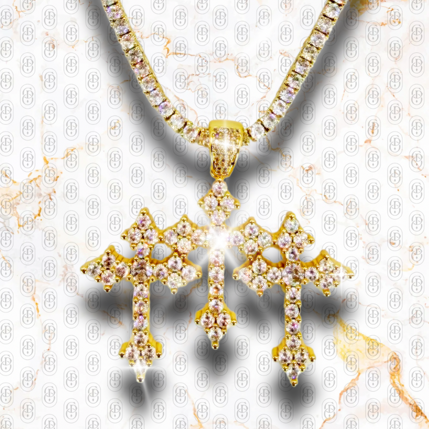 Trinity Royale - COLGANTE GOLD