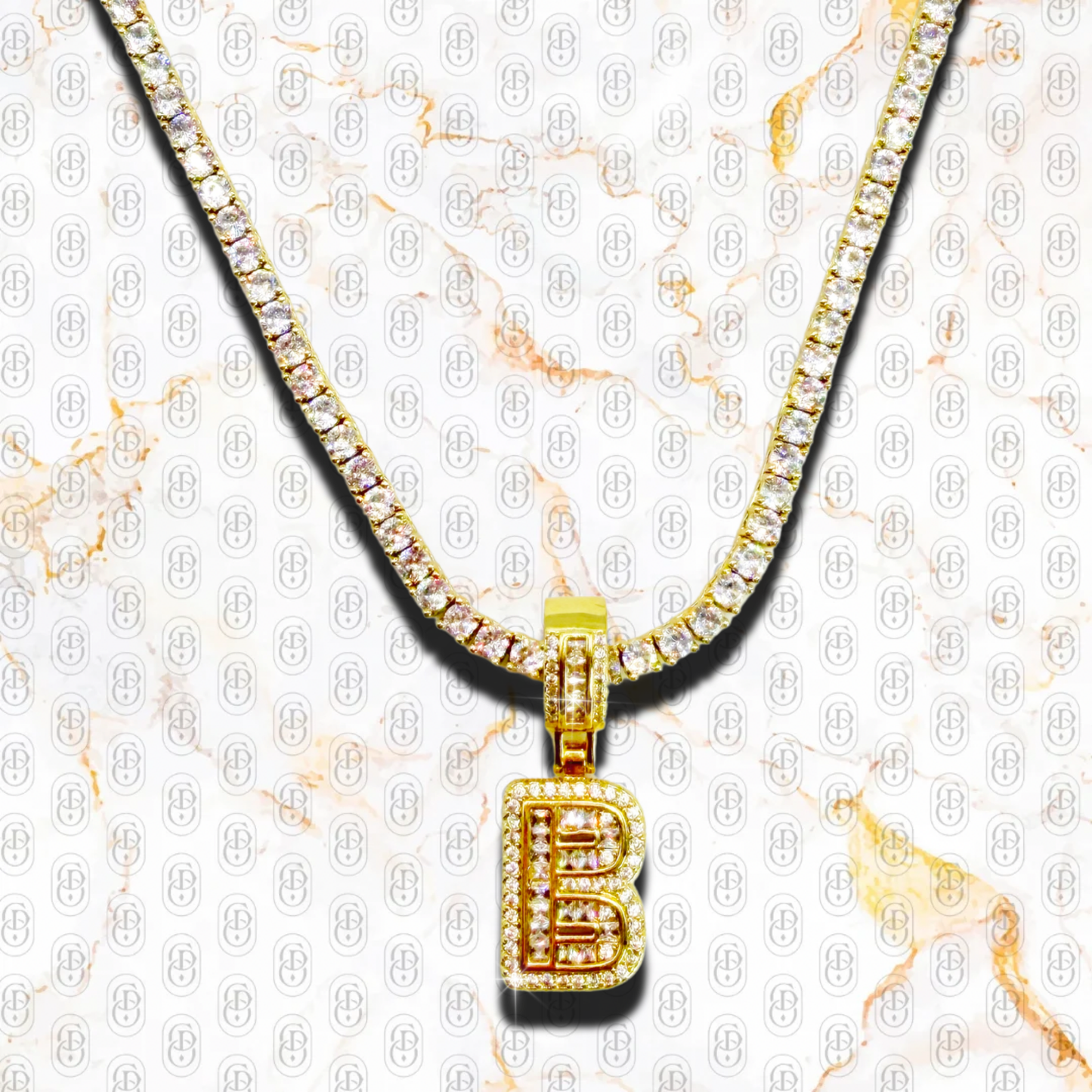 Capo D’Oro Initial Pendant - COLGANTE GOLD