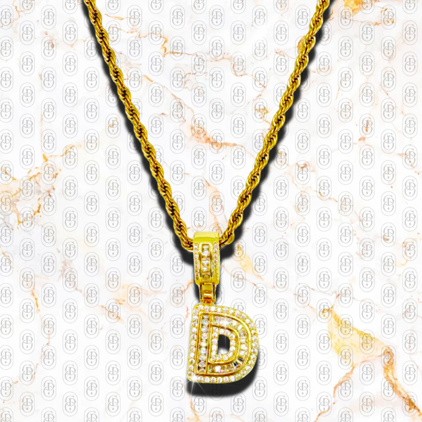 Capo D’Oro Initial Pendant - COLGANTE GOLD