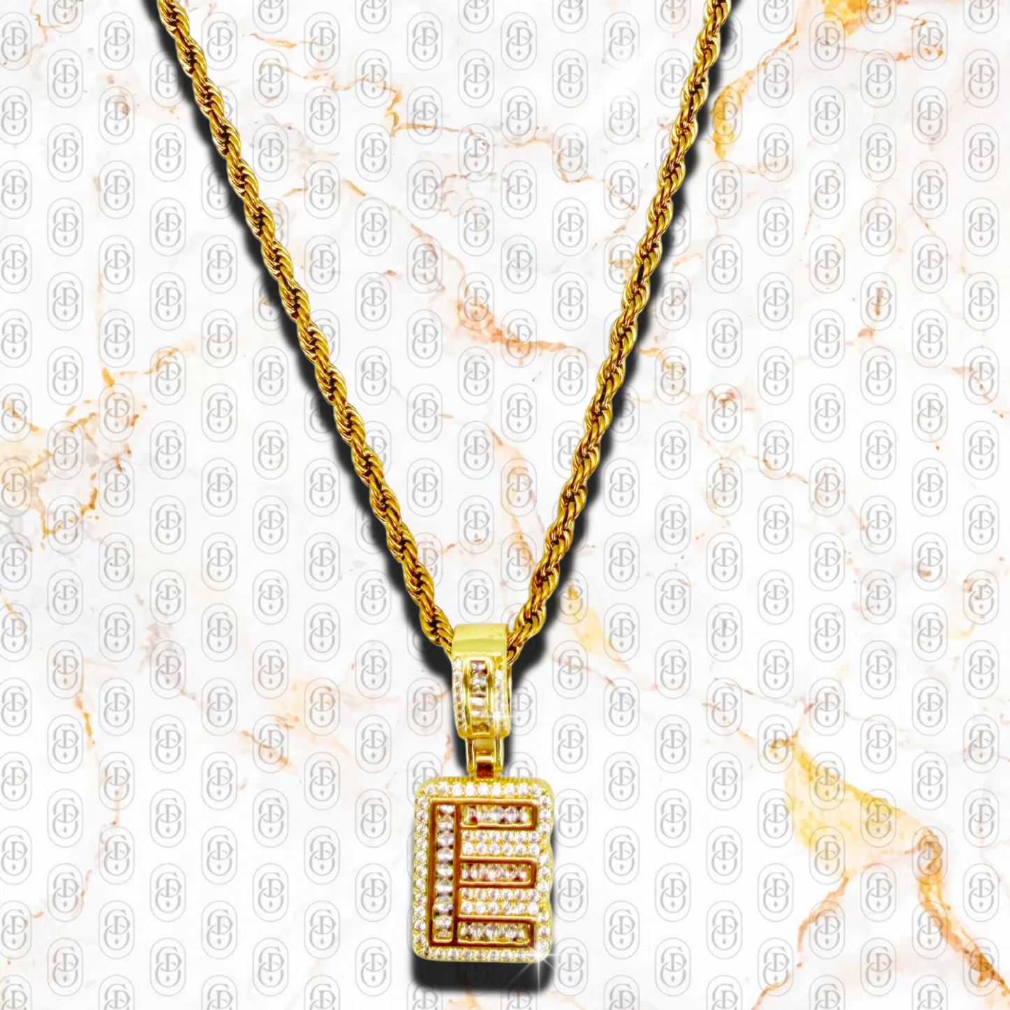 Capo D’Oro Initial Pendant - COLGANTE GOLD