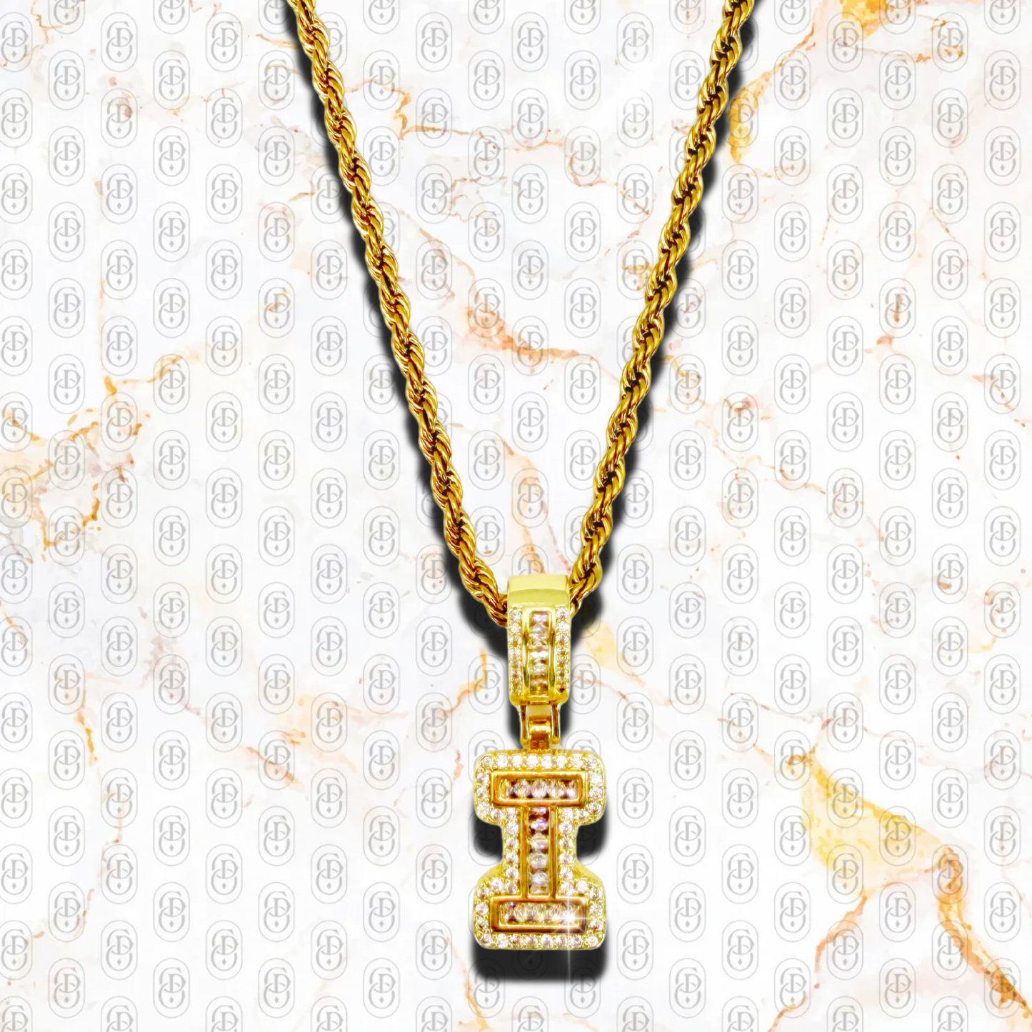 Capo D’Oro Initial Pendant - COLGANTE GOLD