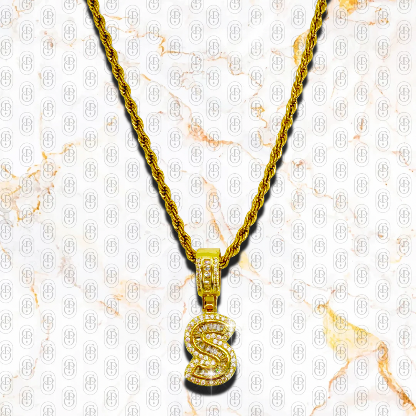 Capo D’Oro Initial Pendant - COLGANTE GOLD