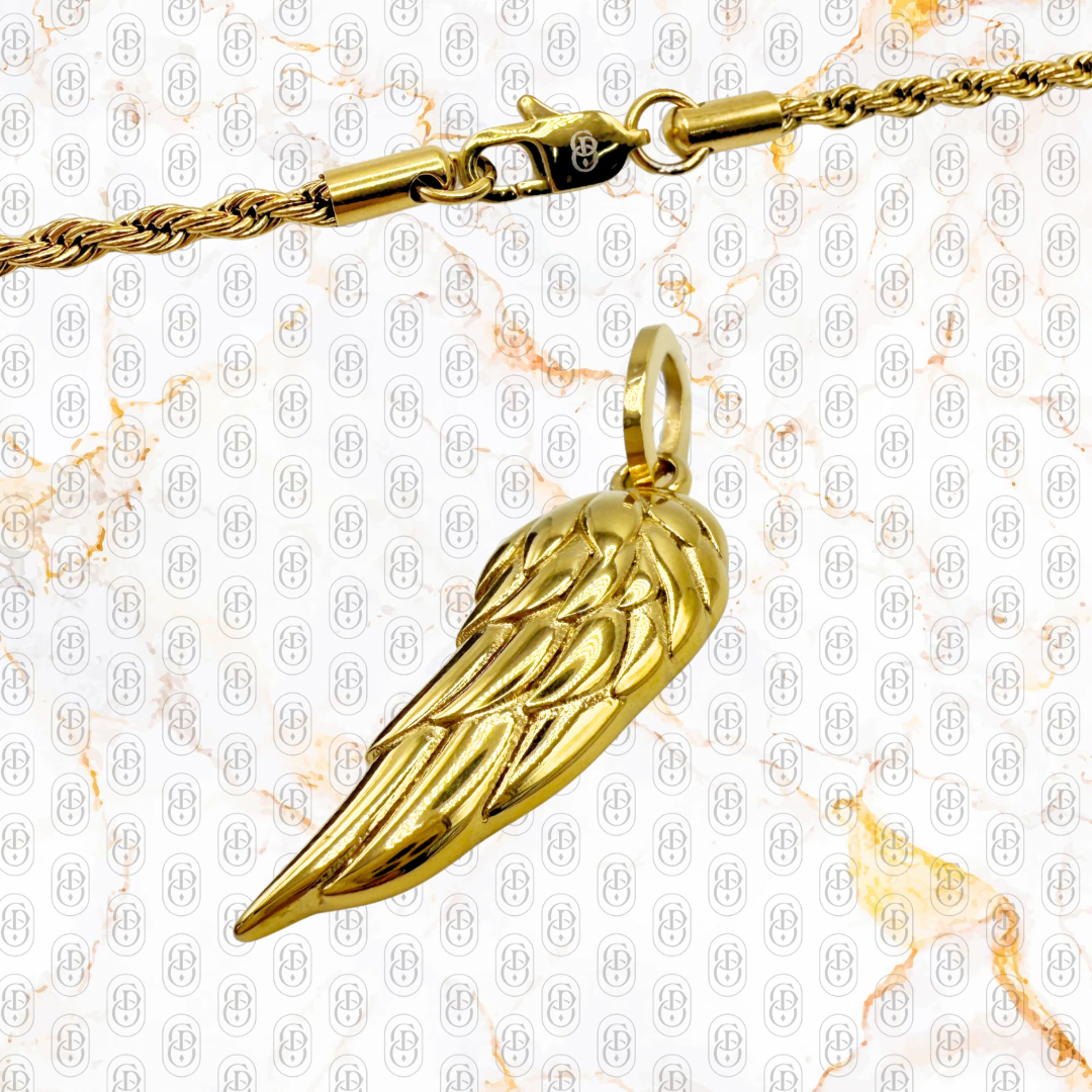 Ala Celestial - Colgante Sólido Chapado en Oro 18k