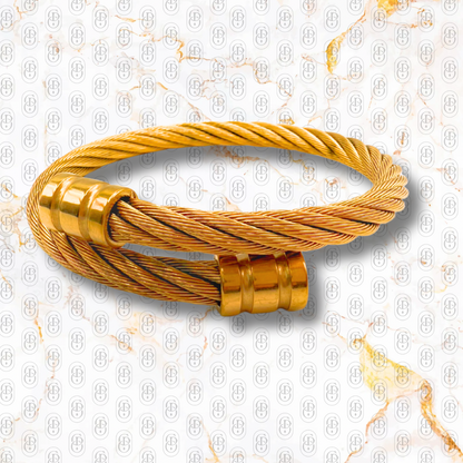 El Vínculo - Brazalete Sólido Chapado en Oro 18k